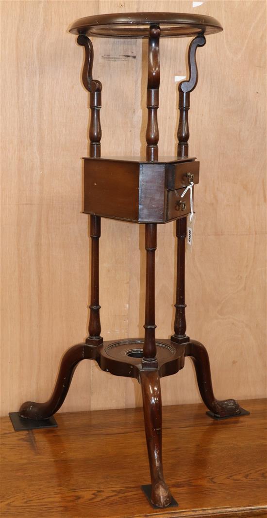 A Georgian style mahogany wash stand H.82cm